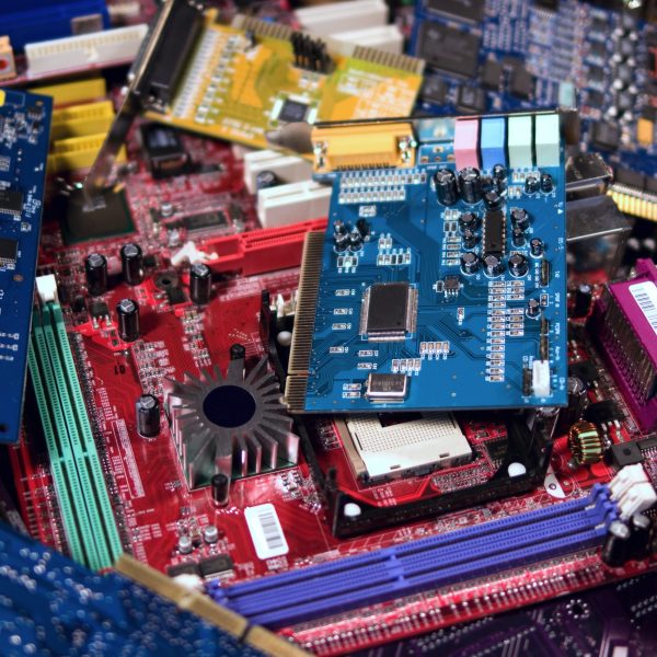 Pile,Of,Circuit,Boards,For,Plastic,And,Metal,Recycling Pile,Of,Circuit,Boards,For,Plastic,And,Metal,Recycling
